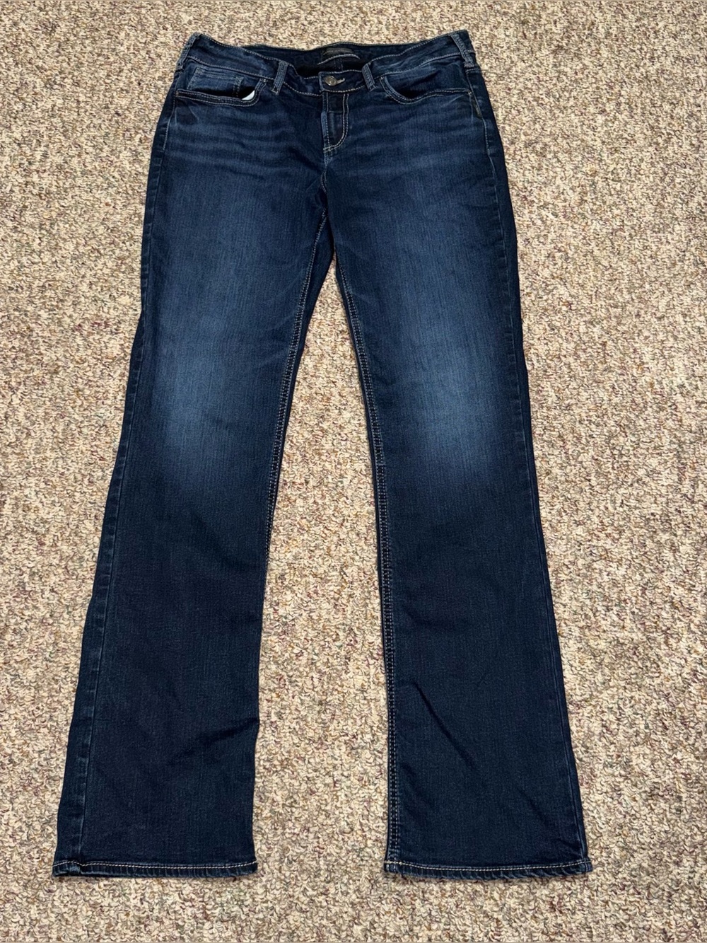 Women's size 34 jeans women's 14 Dark Blue Bootcut Jeans suki cut silver jeans - Picture 1 of 8